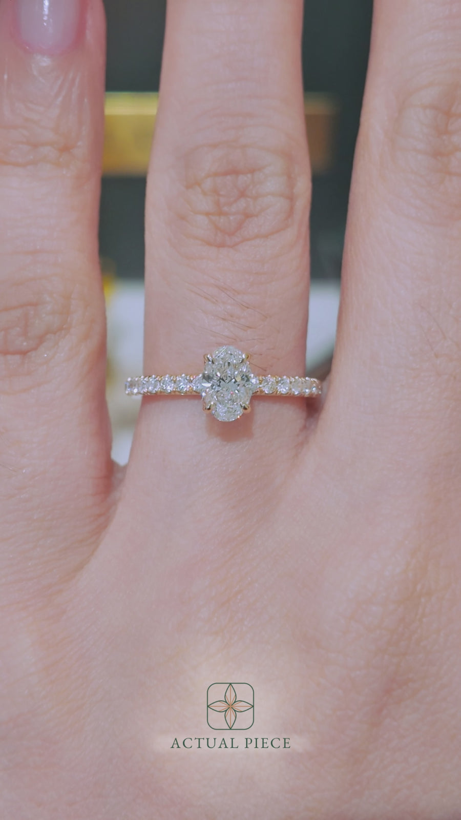 Load and play video in Gallery viewer, LUCCE Pavé Oval Diamond Engagement Ring with Petal Prongs in Gold or Platinum
