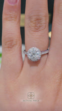 Load and play video in Gallery viewer, Lucce Presa 1.04ct Forever ONE Moissanite 14K White Gold
