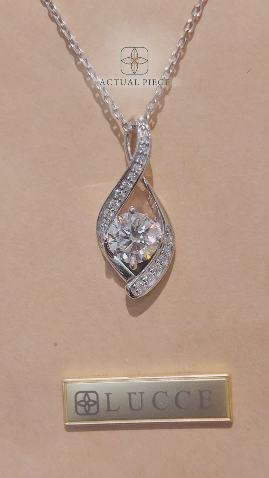 Load and play video in Gallery viewer, LUCCE FIORE™ Infinity Necklace Diamond
