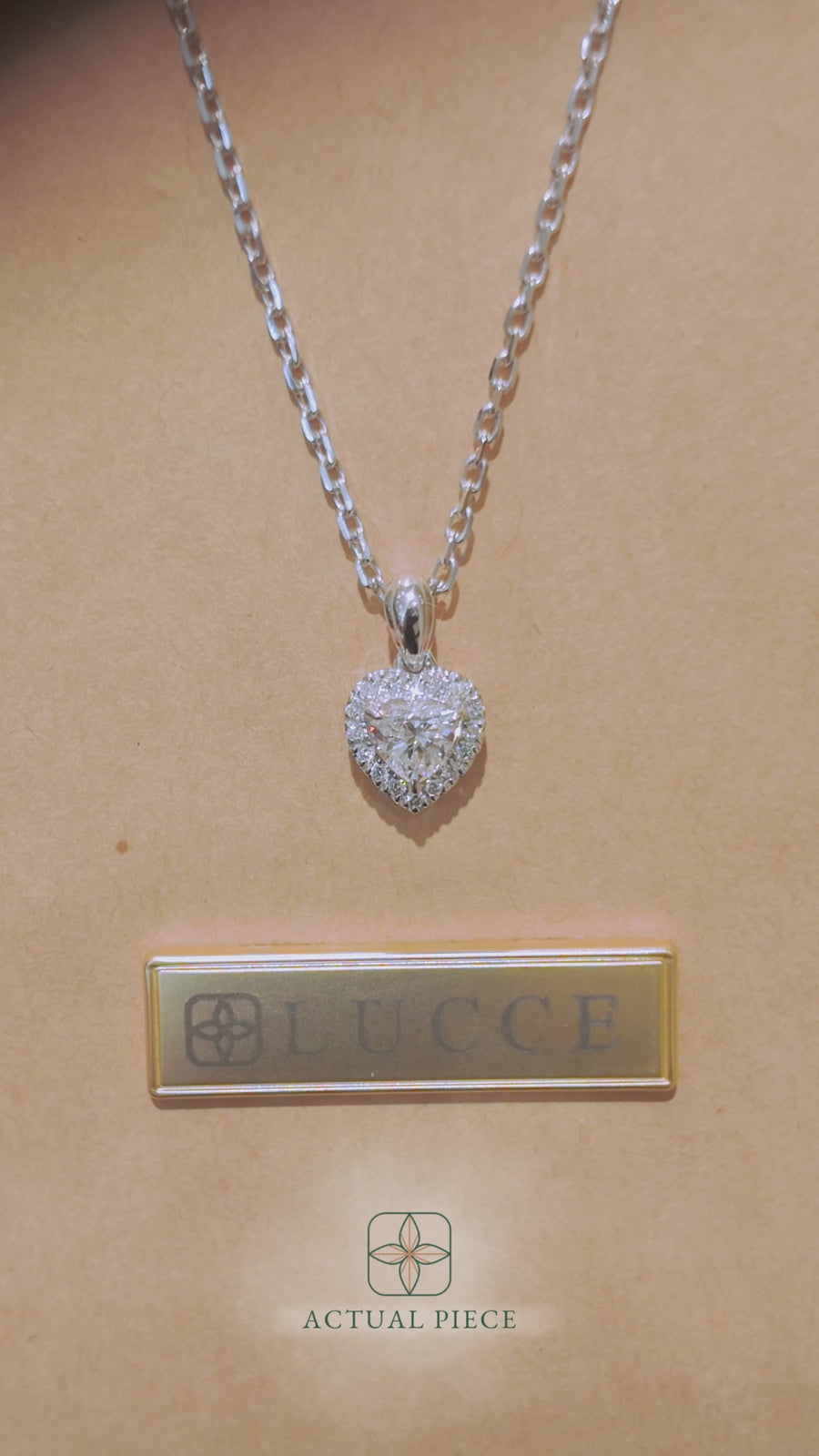 Load and play video in Gallery viewer, LUCCE Heart cut Diamond necklace with Halo Pendant Necklace in Gold or Platinum
