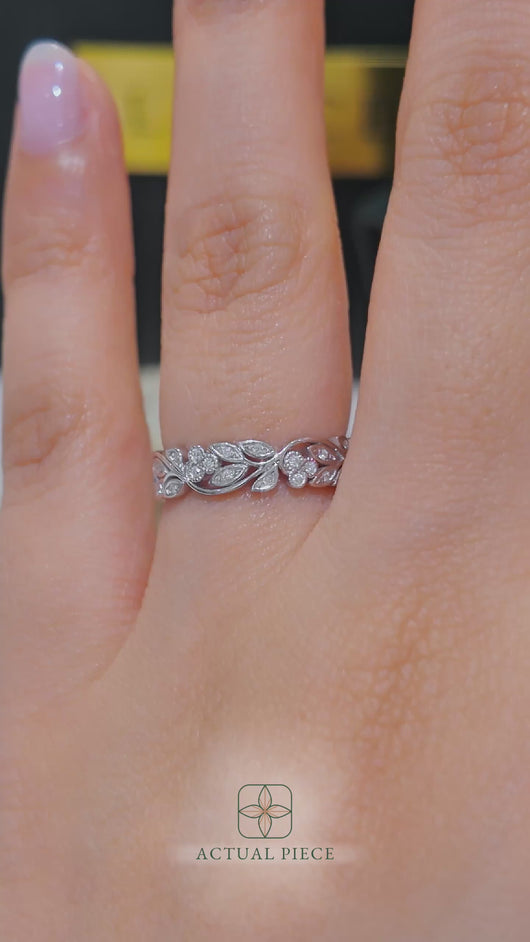 LUCCE ECUADORIAN™ Lush Band 0.23ctw Celeste Moissanite 14K White Gold