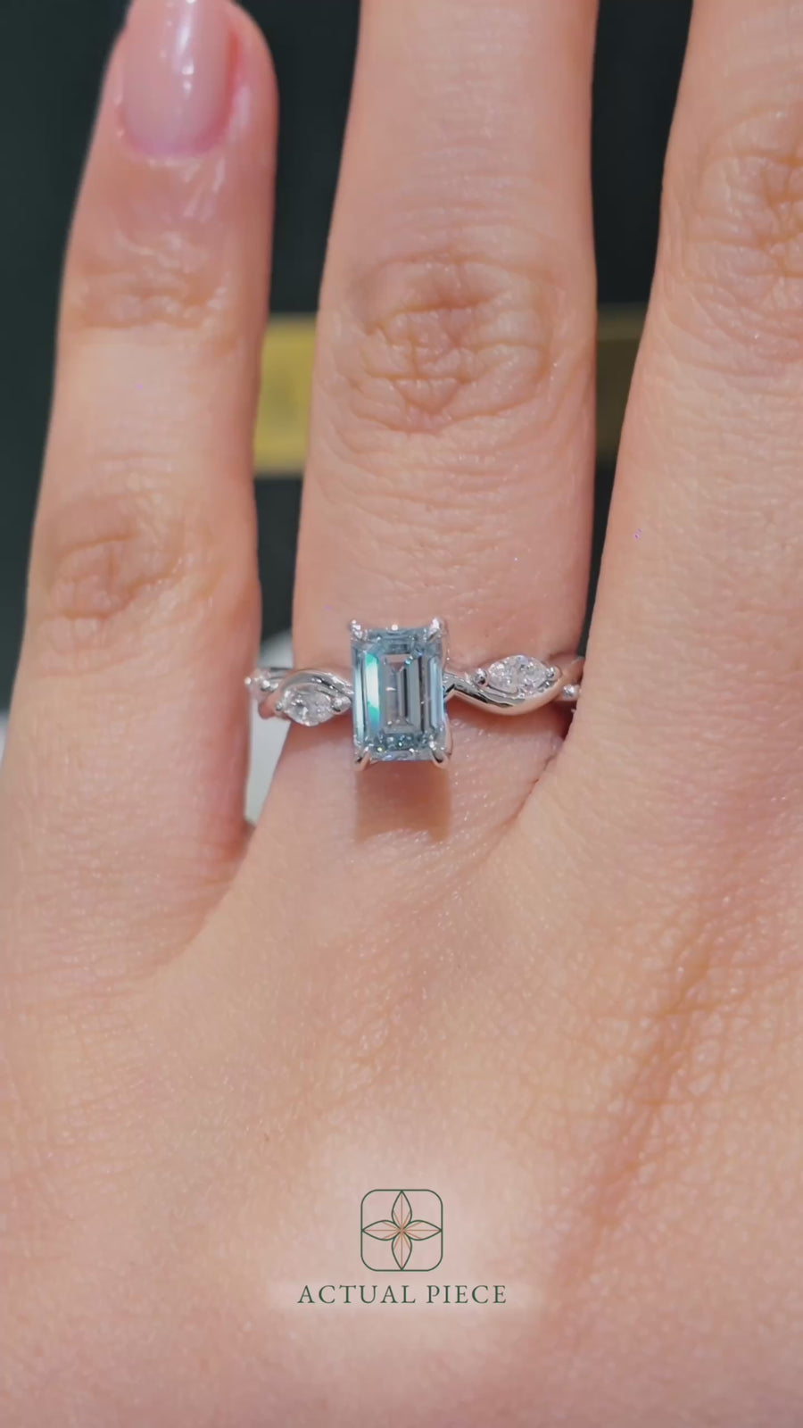 Load and play video in Gallery viewer, LUCCE OCEAN Blue Oval Diamond Ring with Marquise Accents in Intertwining Vines and Petal Prongs Mid Setting Engagement Ring in Gold or Platinum 
