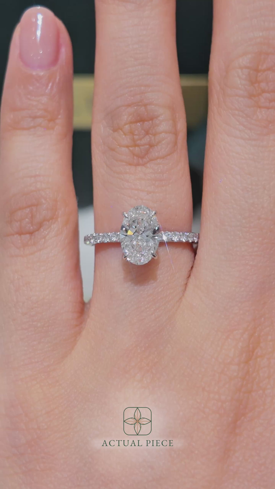Load and play video in Gallery viewer, Lucce Madelyne Pave Oval diamond with Halo adn 4-prongs in White Gold
Manila, Philippines
