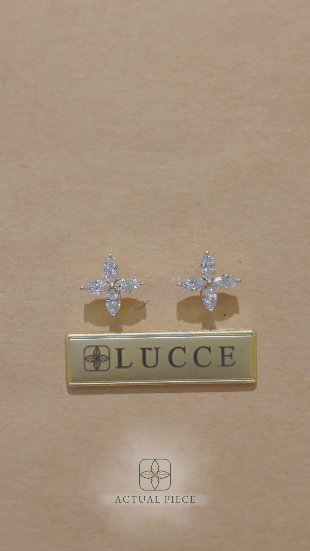 Load and play video in Gallery viewer, LUCCE CONSTANCE™ Ole Earrings Diamond
