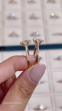 Load and play video in Gallery viewer, lab diamond engagement ring moissanite Wedding bands designer manila philippines
