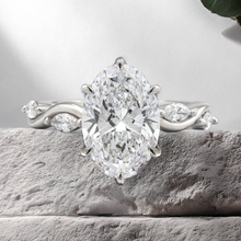 Load image into Gallery viewer, Lucce Constance Petal Oval 6-Prong Diamond
