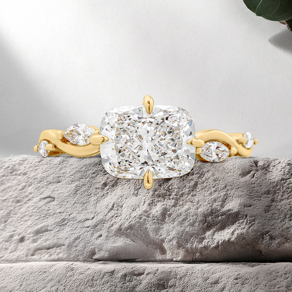 Lucce Constance Vielle Cushion Lab Diamond 2.02CT E VVS2 Ex IGI 14K Yellow Gold