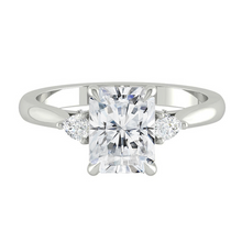 Load image into Gallery viewer, Lucce Sophia Radiant Diamond
