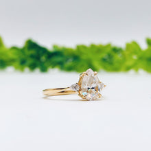 Load image into Gallery viewer, Engagement Ring Wedding Rings Gold Jewelry Moissanite Lab Diamond Manila Philippines
