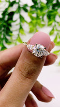 Load and play video in Gallery viewer, Engagement Ring Wedding Rings Gold Jewelry Moissanite Lab Diamond Manila Philippines
