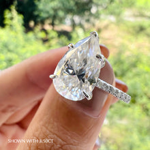 Load image into Gallery viewer, Pear Lab diamond Engagement ring Moissanite Wedding Bands Manila Philippines
